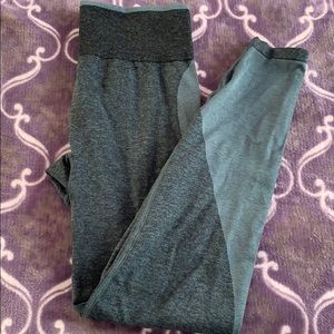 PINK Victoria’s Secret seamless legging